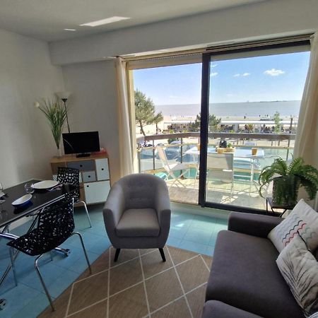 Saint Georges De Didonne - Pleine Vue Mer Pour Ce Studio Cabine Face A La Plage 外观 照片
