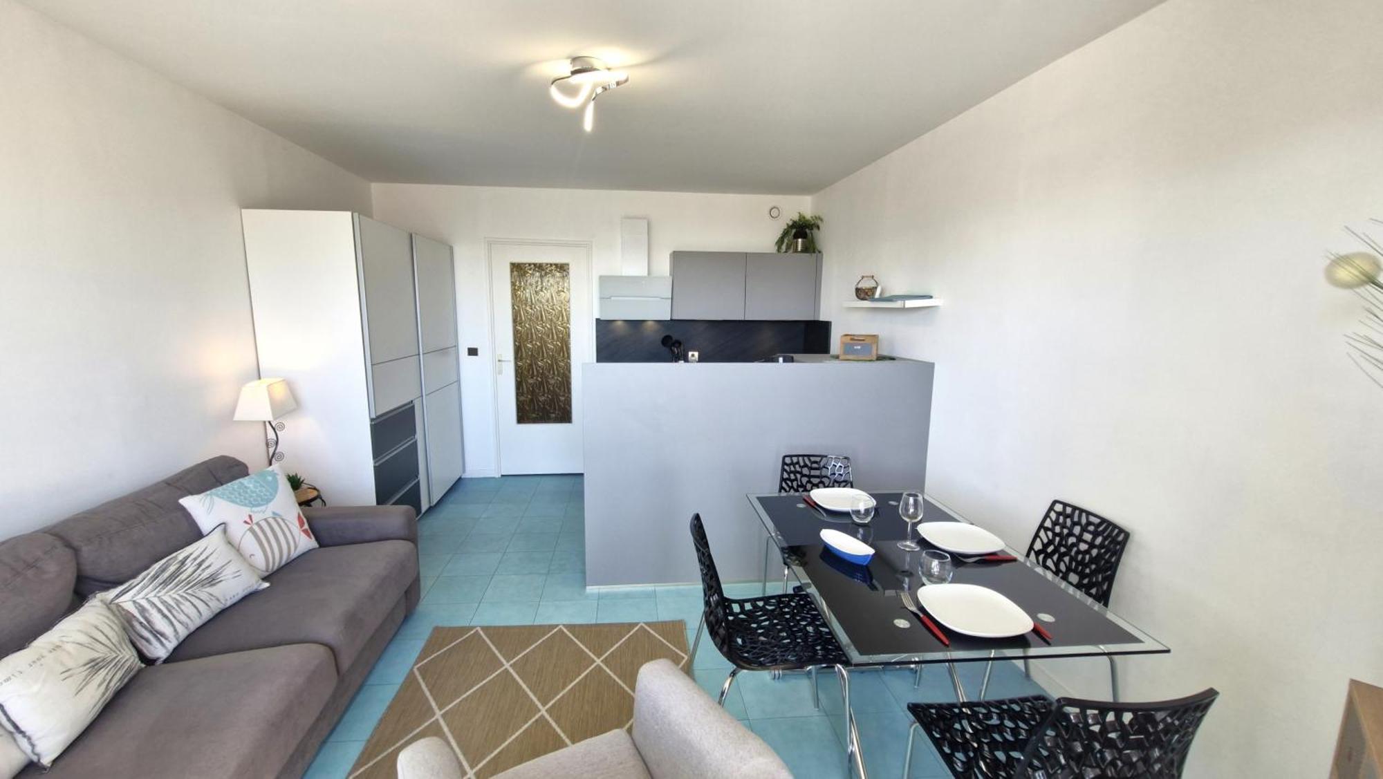Saint Georges De Didonne - Pleine Vue Mer Pour Ce Studio Cabine Face A La Plage 外观 照片