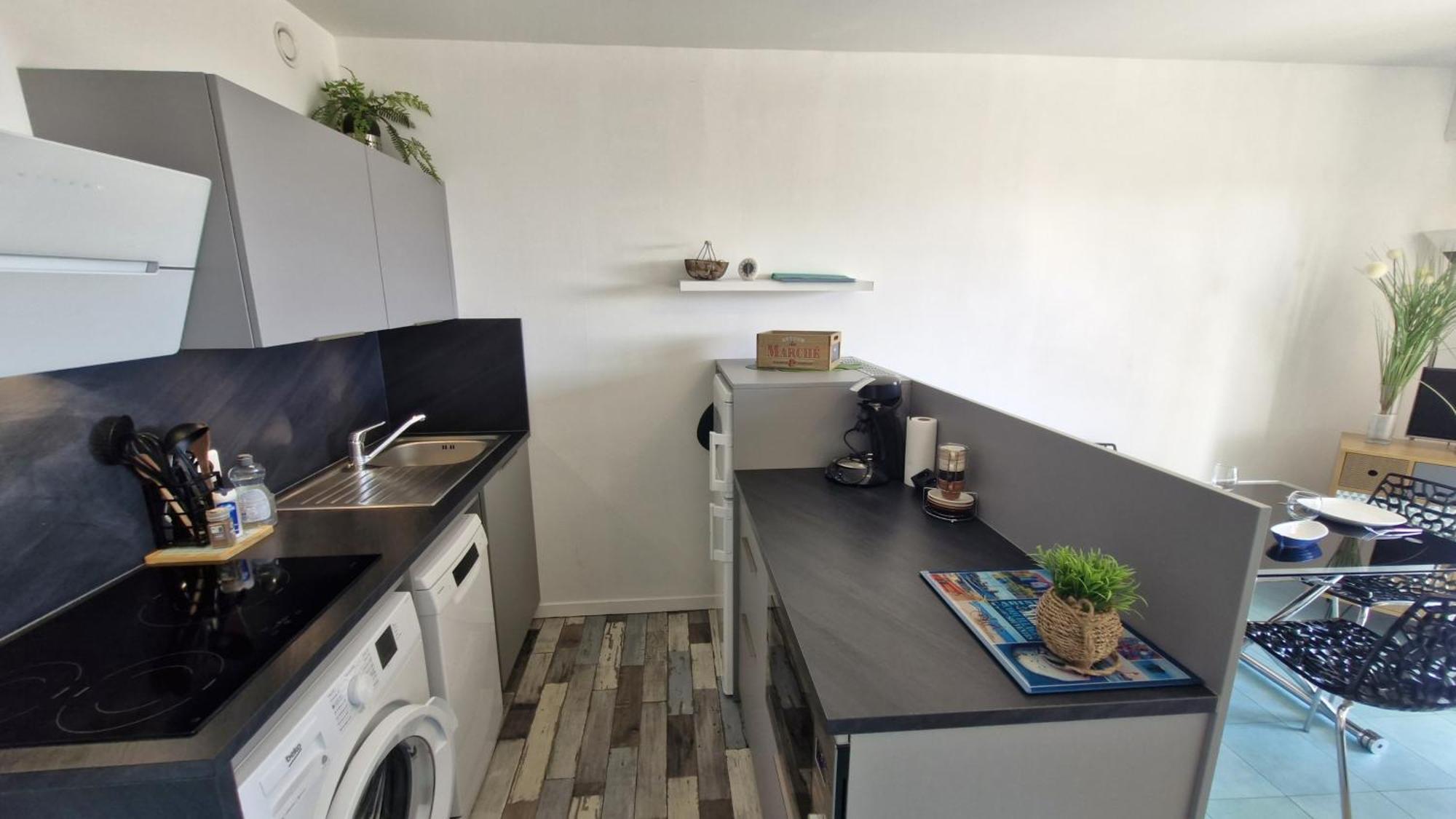 Saint Georges De Didonne - Pleine Vue Mer Pour Ce Studio Cabine Face A La Plage 外观 照片